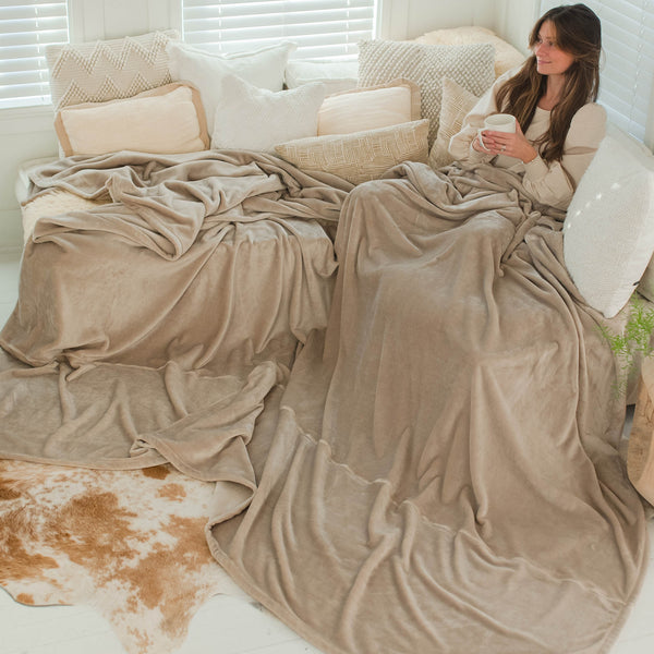 Biggest, Oversized & Custom Blankets American Blanket Company