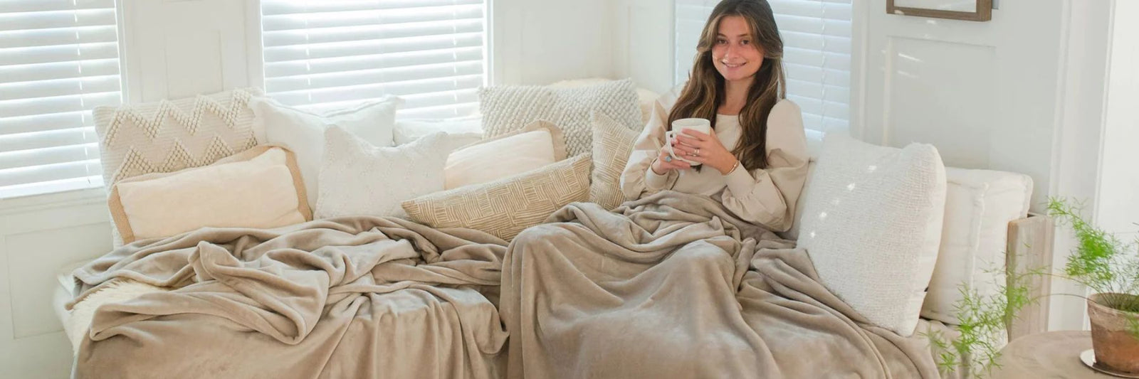 Best Winter Blankets in the USA for Movie Nights, Naps and Relaxation