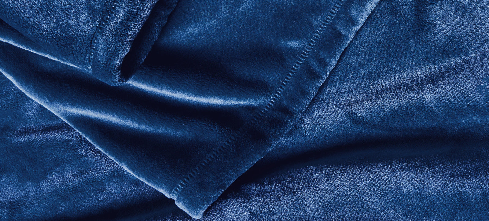 American Blanket Company - Fleece Baby Blankets - Pictured is a close up detail of atlantic blue luster loft fleece