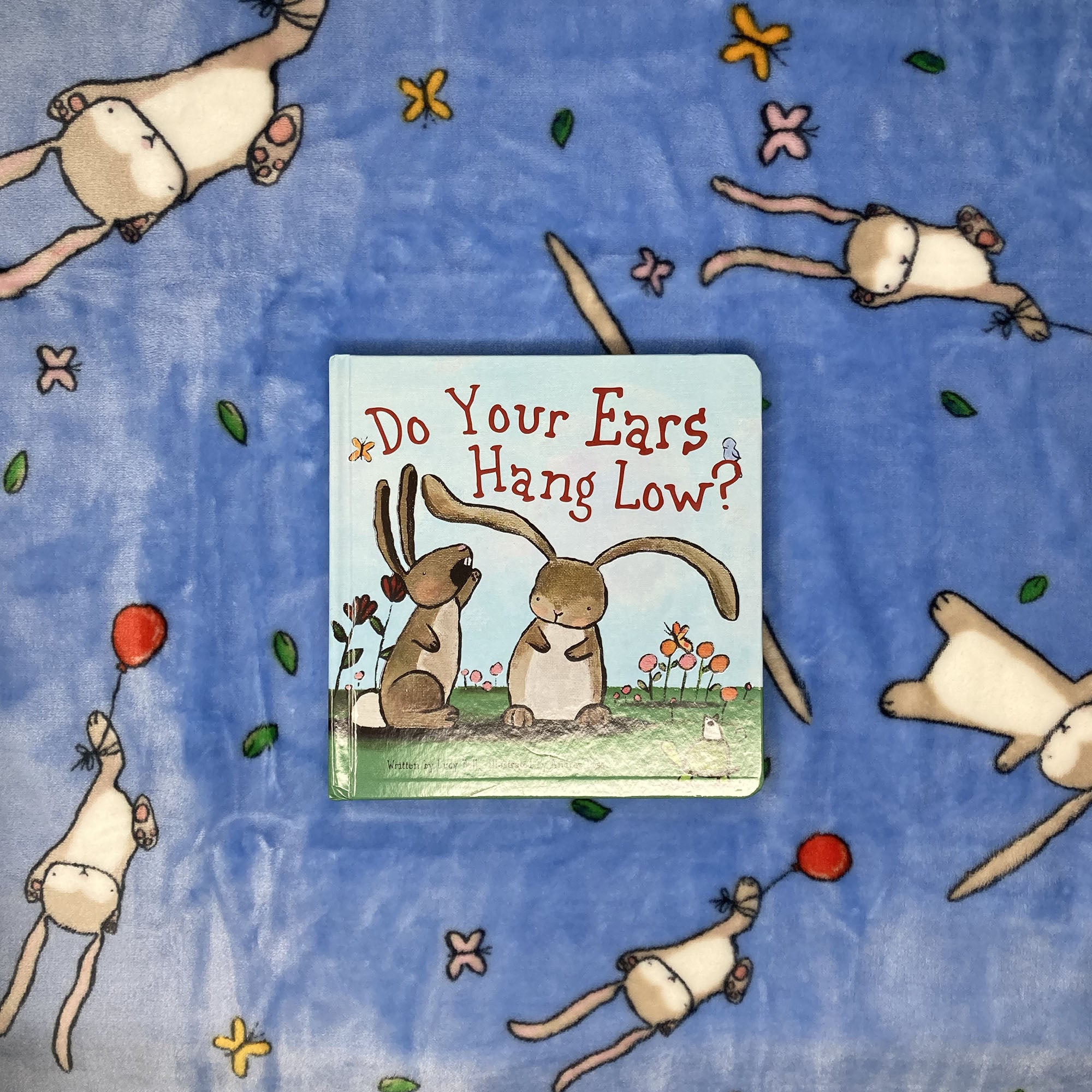 American Blanket Company - Binks & Books Blanket and Book Gift Set - do your ears hang low - Binks & Books Blanket and Book Gift Set